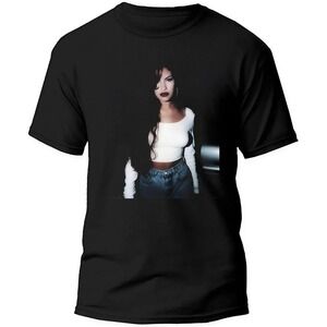 Selena Quintanilla 90s Era T-Shirt, Queen Of Tejano Retro Graphic Tee